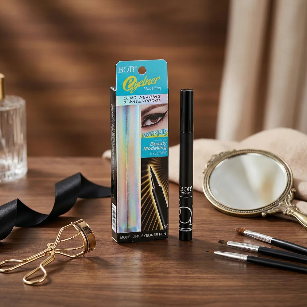 Bob Beauty Modeling Eyeliner